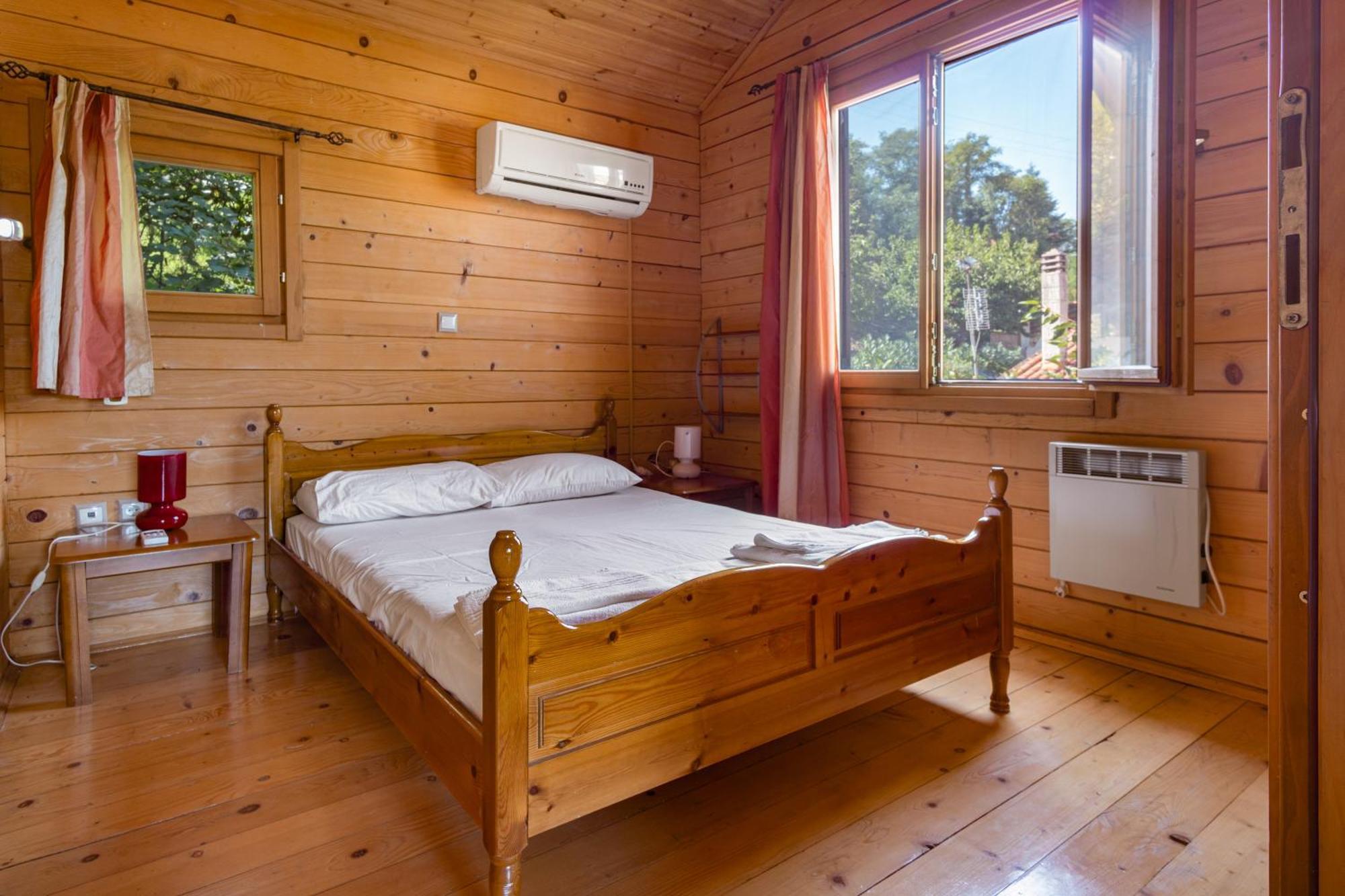 Zeus-Village Οικισμός Φινλανδικών Chalet Με Πισίνες & Γυμναστήριο Molos  Exteriér fotografie